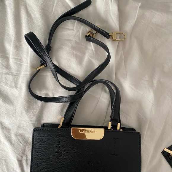 Calvin Klein handbag - Picture 5 of 6